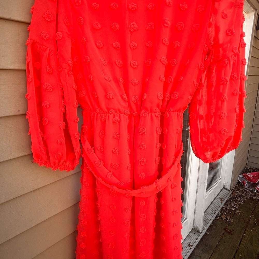 Vibrant Textured Dress - Picture 4 of 6